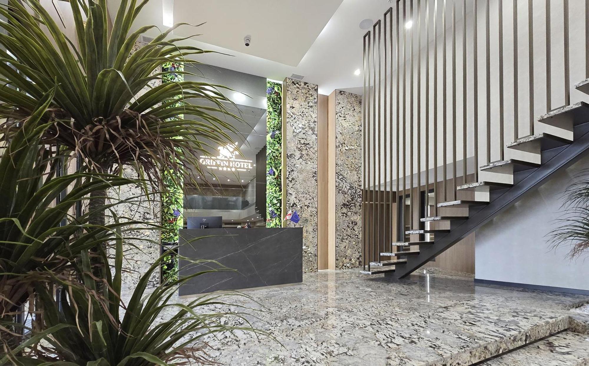 Griffin Hotel Tbilisi Exterior foto